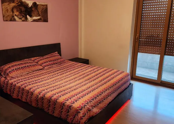 Quarto em Acomodações Particulares Stanza Privata In Condiviso Vicino A Centro Milão